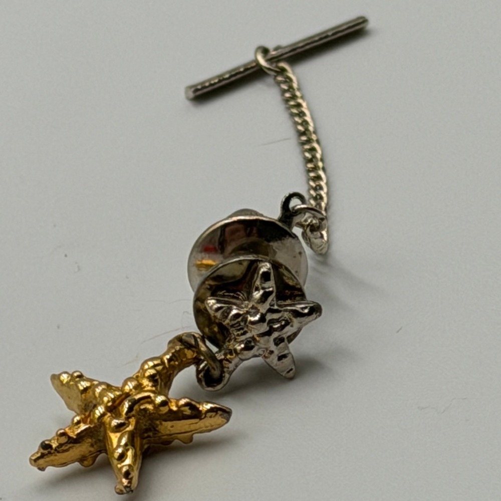 Vintage Mens Double Starfish Tie Tack Gold Silver Tone Nautical Sea Life Pin